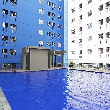 Reddoorz Apartment @ Green Pramuka Jakarta Extérieur photo